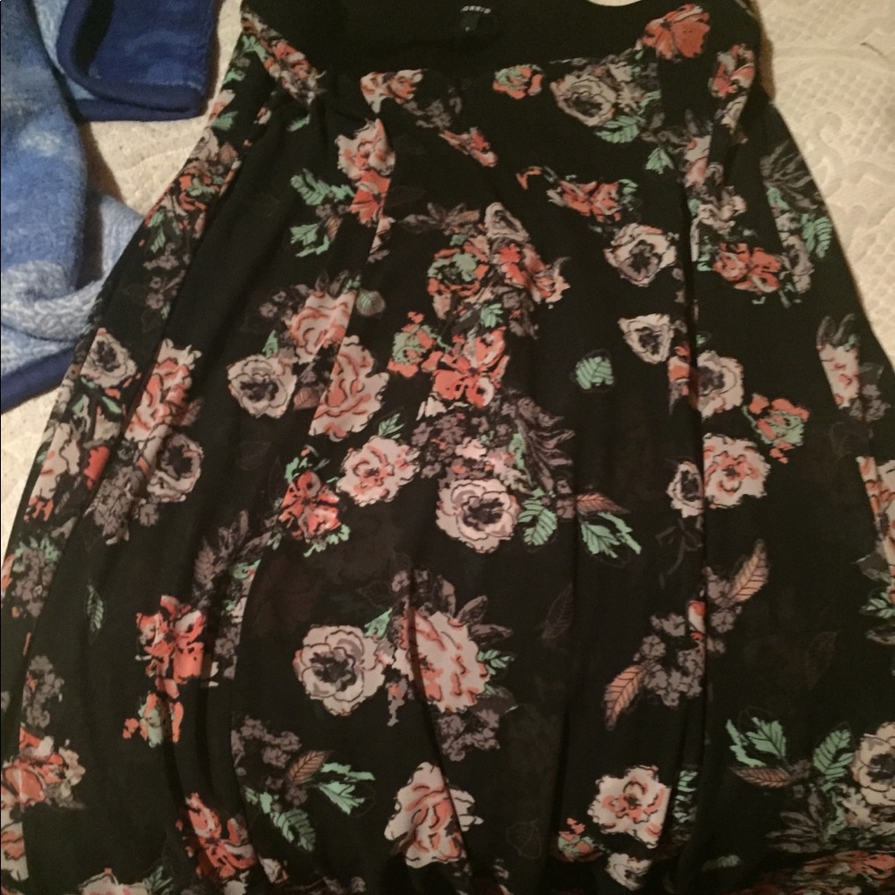 Torrid size 1 skirt